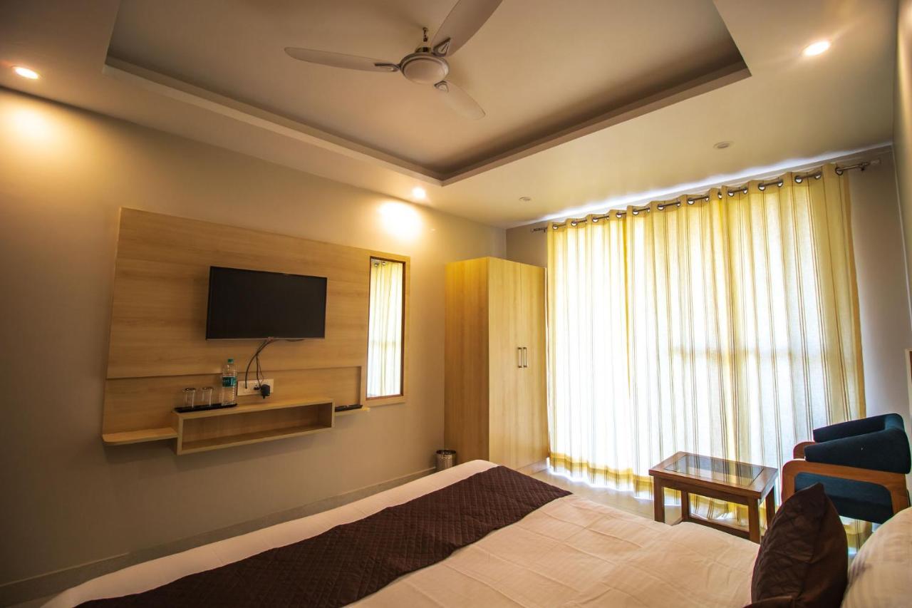 Punyah Residency Rishikesh Hotel Exterior photo