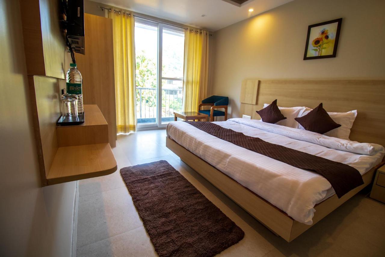 Punyah Residency Rishikesh Hotel Exterior photo